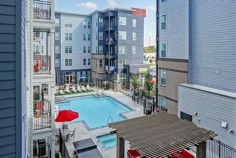 Academy Lincoln swimming pool